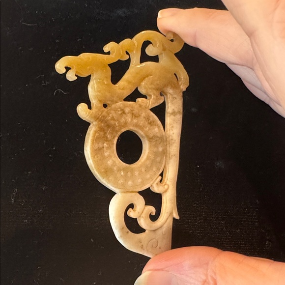 Beautiful Carved Hard Stone Dragon Plaque - Picture 6 of 10